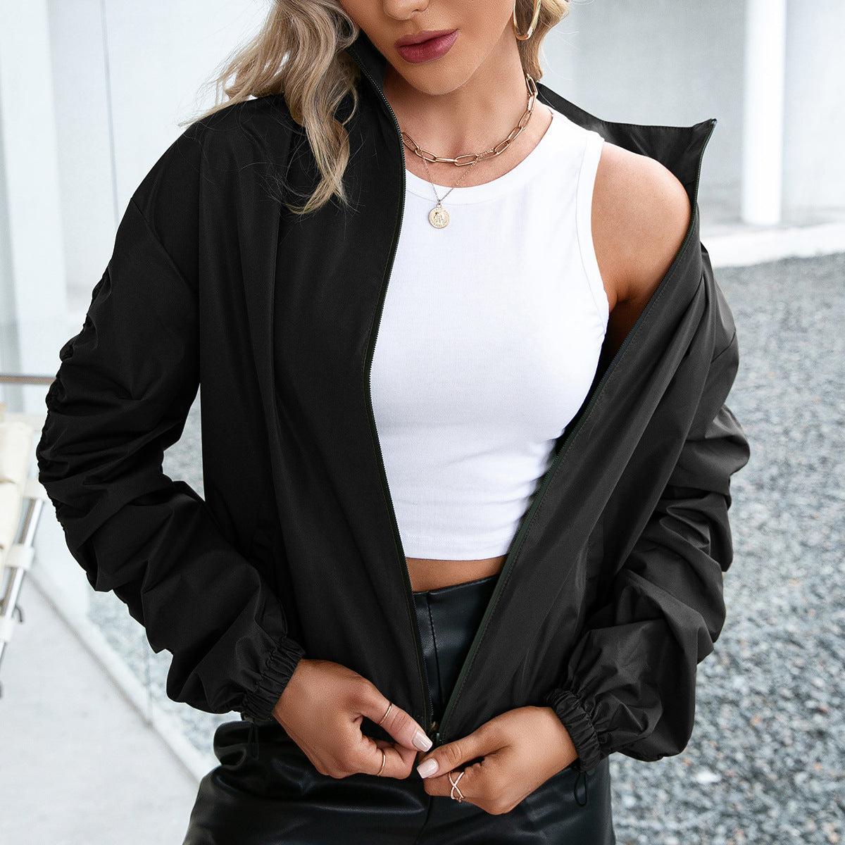 Women's Outdoor Jacket – Waterproof Lightweight – Relaxed Fit – Zipper – Elastic Cuffs