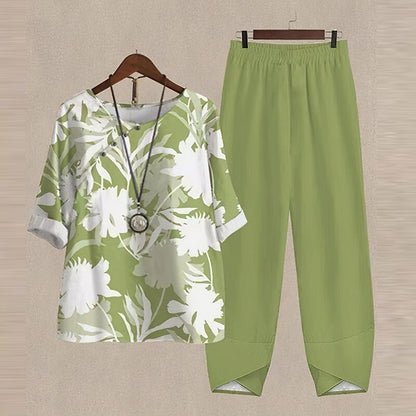 Women's Two-Piece Set – Relaxed Fit – Breathable Lightweight – Butterfly Details