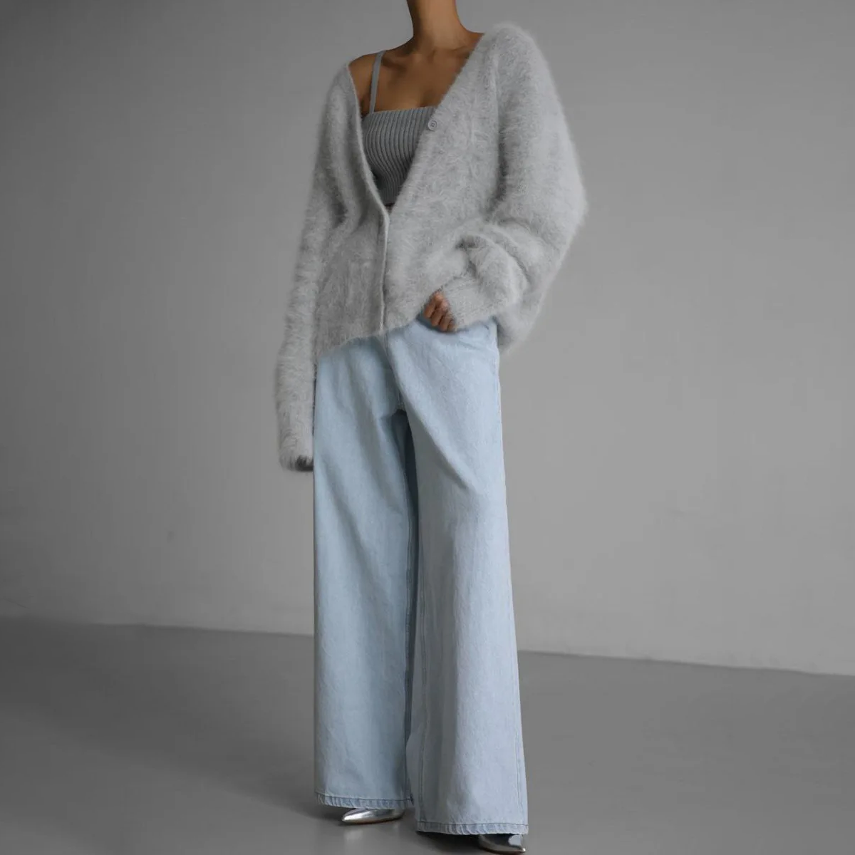 Dame Cardigan - Blød Mohair - Oversized Pasform - Lange Ærmer - Knaplukning