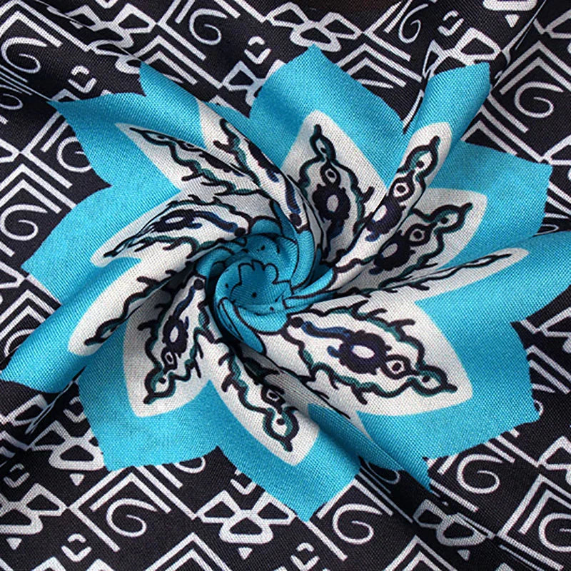 Women's Tunic Dress – Lightweight Fabric – V-Neck – Bohemian Pattern – Long Sleeves