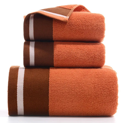 Contemporary Cotton Towel Set With Soft Texture