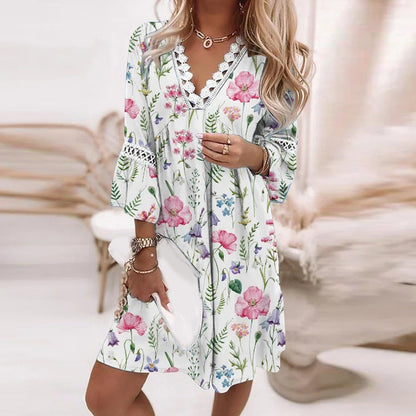 Women's Dress – Relaxed Fit – V-Neck with Lace Details – Floral Pattern – Breathable Fabric
