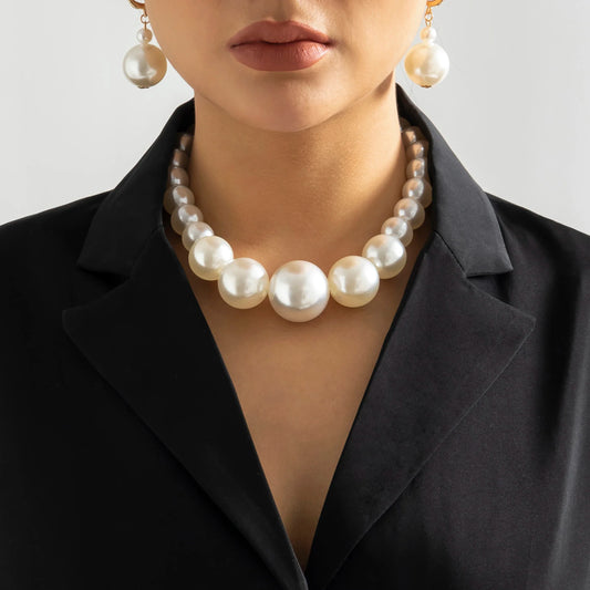 Sophia Graduated Pearl Jewelry Set | Beaded Three-Piece Set