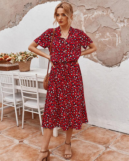 Anaïs - Elegant kjole med leopardprint