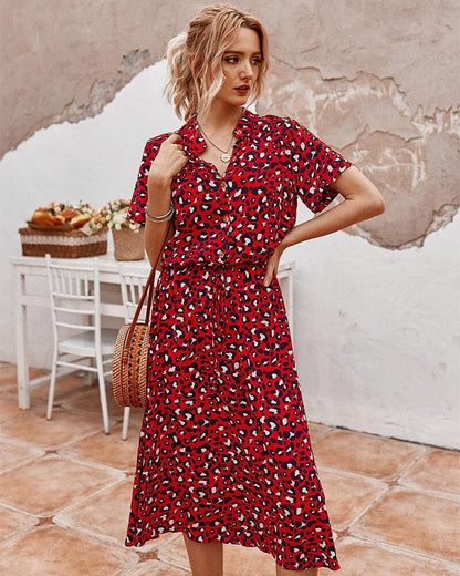 Anaïs - Elegant kjole med leopardprint