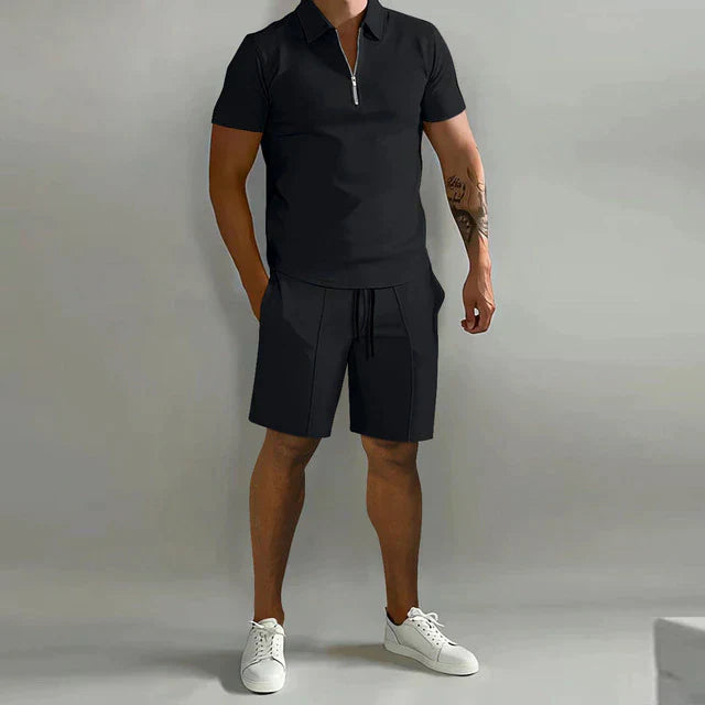 Men's set with polo and shorts – Slim Fit top – Relaxed Fit bottom – breathable material – zip collar – adjustable waist