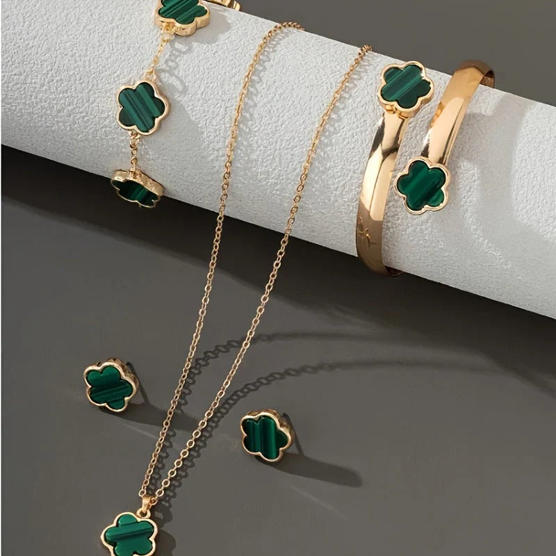 Sienna 3-Piece Jewelry Set | Necklace, Earrings & Bracelet with Flower Charms