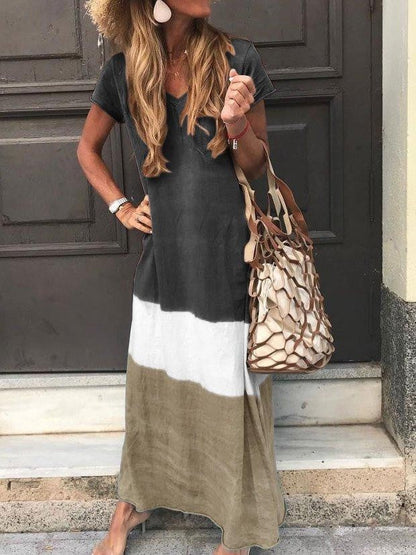 Women's Maxi Dress – Relaxed Fit – Breathable Material – V-neck – Patchwork Design