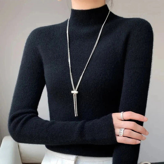 Women's Pullover Sweater – Slim Fit – Wool Blend Knit – Turtleneck – Ribbed Edges
