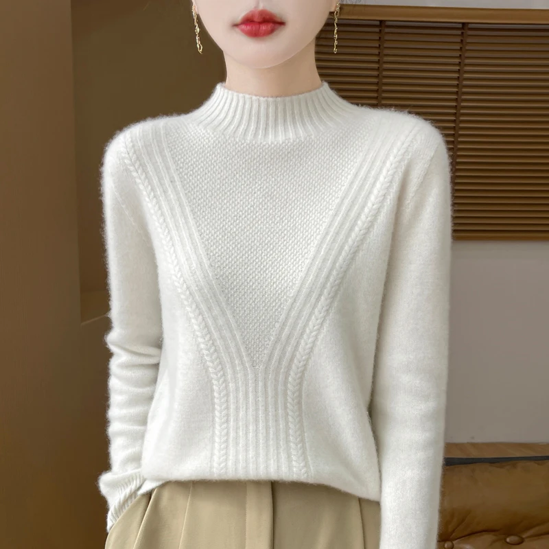 Women's Pullover Sweater – Relaxed Fit – Half-High Collar – Ribbed Design