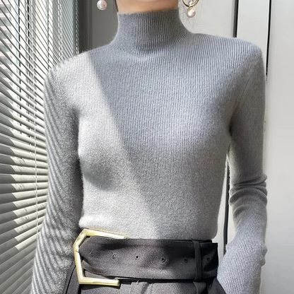 Women's Pullover Sweater – Slim Fit – Wool Blend Knit – Turtleneck – Ribbed Edges