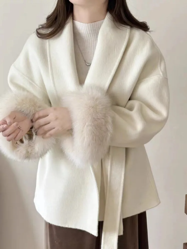 Women's Coat – Wool – Relaxed Fit – Belted Waist – Fur-Trimmed Collar and Cuffs