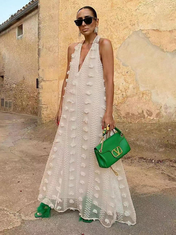 Women's Maxi Dress - Halterneck - Deep V-neck - Floral Appliqués - Light and Airy