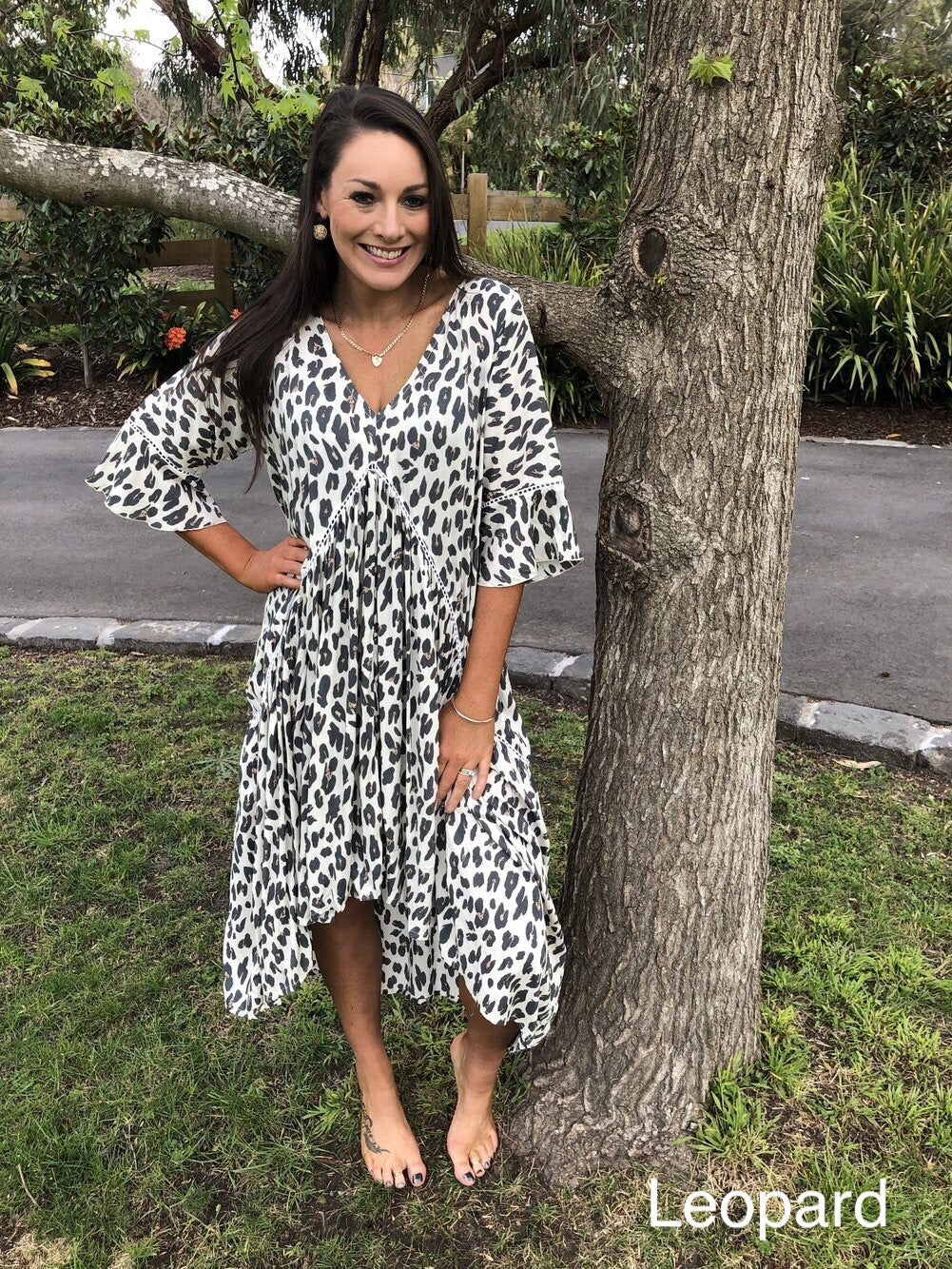 Dress for Women - Loose Fit - V-neck - Elbow-length Sleeves - Asymmetric Hem - Animal Print