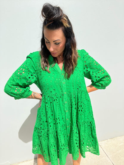 Dame Kjole - A-line Løs Pasform - 3/4 Ærmer - Knaplukning & Broderie Anglaise