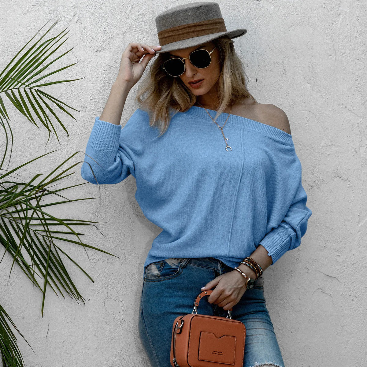 Women's Knit Sweater – Oversized Fit – Off-Shoulder – Wide Sleeves – Soft Wool Feel