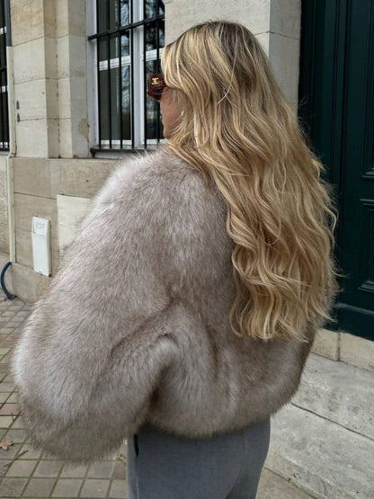 Women’s Coat - Faux Fur - Cropped Fit - Round Neck - Open Front