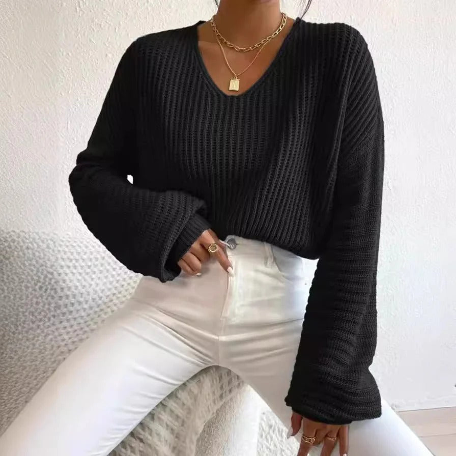 Women's Knit Sweater – Relaxed Fit – V-Neck – Rib Knit – Long Sleeves Comfort Style