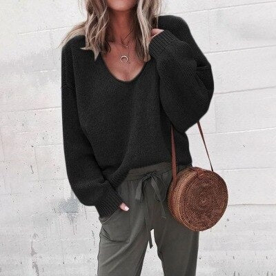 Women's Knit Sweater – Relaxed Fit – Deep V-Neck – Long Sleeves – Soft Wool Knit