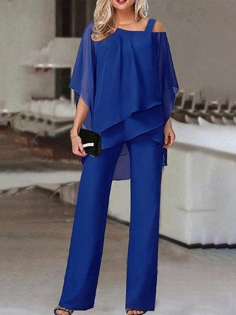 Women's Two-Piece Set – Off Shoulder Top in Light Fabric – Straight Full-Length Pants
