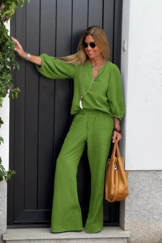 Women's Jumpsuit – Relaxed Fit – V-Neck – 3/4 Sleeves – Wide Legs – Comfort Waist