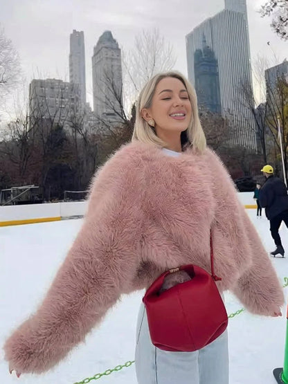 Women’s Coat - Faux Fur - Cropped Fit - Round Neck - Open Front