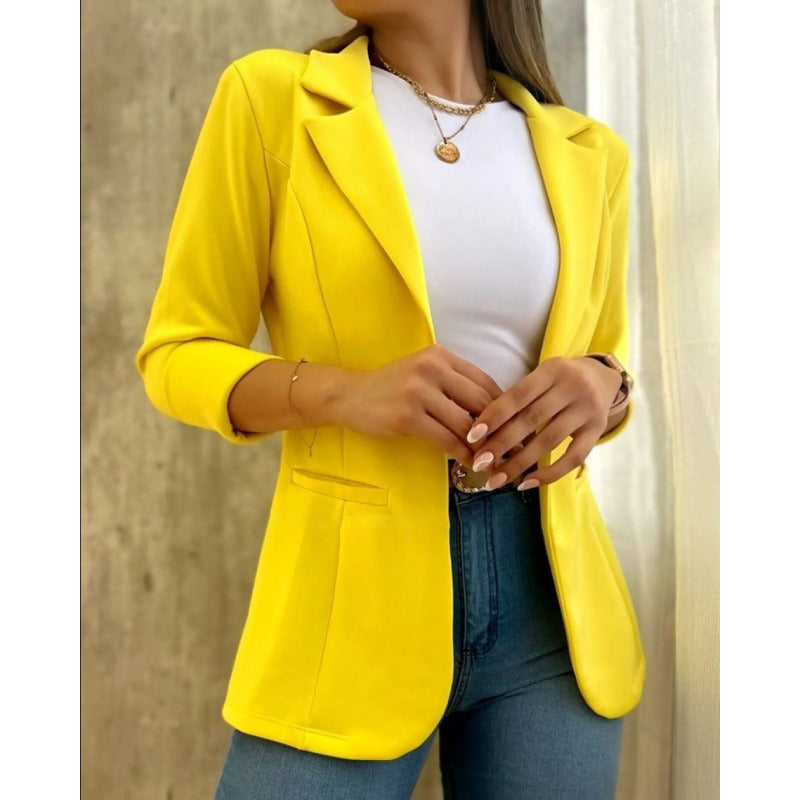 Women's Blazer – Tailored Fit – Smooth Texture – Classic Lapel – Flap Pockets