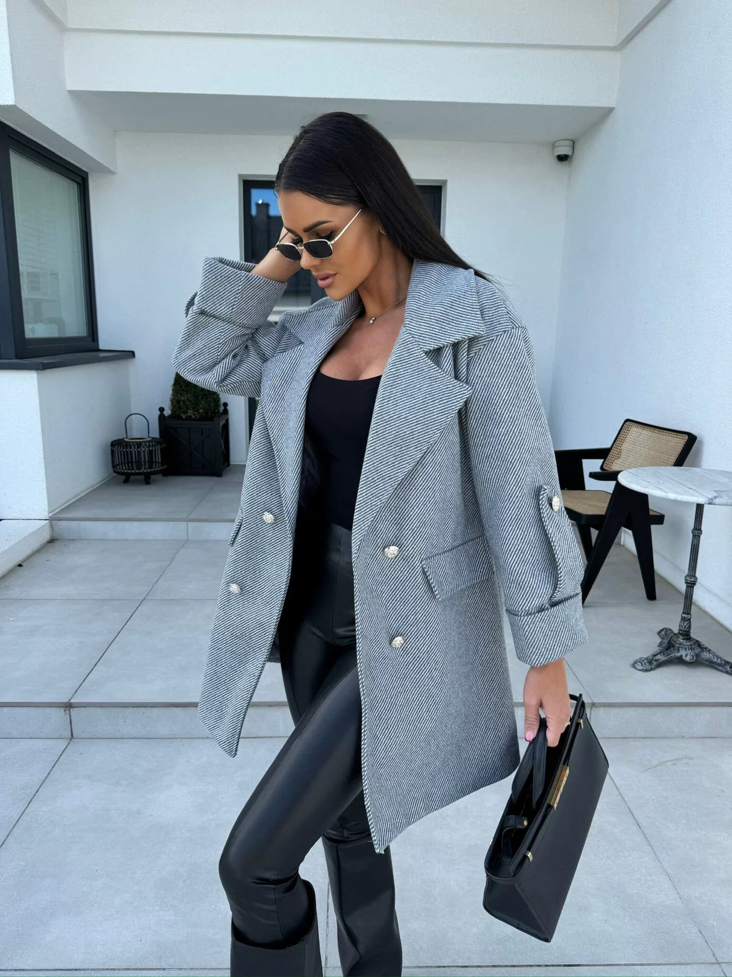 Women's Coat – Wool – H-Line Fit – Double Closure – Knee Length – Blazer Lapel