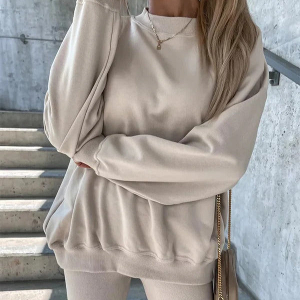 Women's Sweatshirt – Oversized Fit – Crew Neck – Soft and Breathable – Rib Details