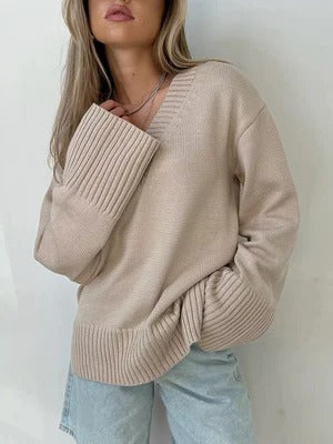 Women's Pullover Sweater – Soft Knit – Relaxed Fit – V-neck – Long Sleeves
