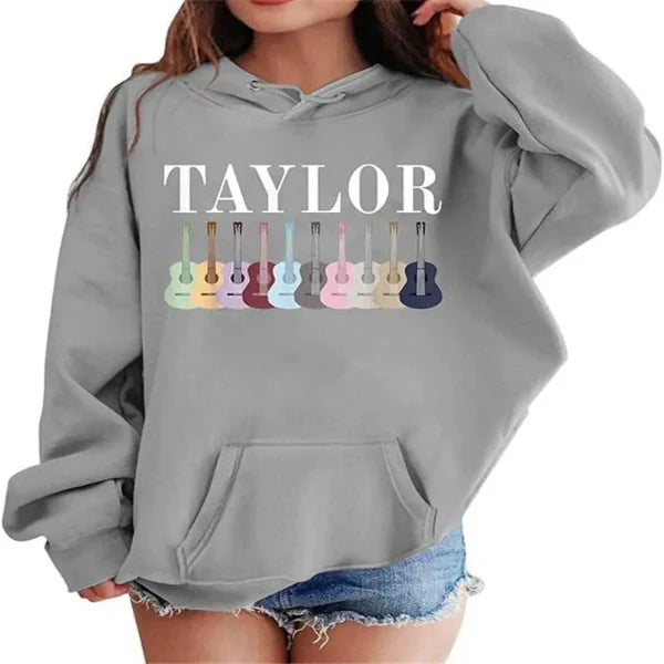 Women's Hoodie – Oversized Fit – Graphic Print – Soft Cotton – Casual Style