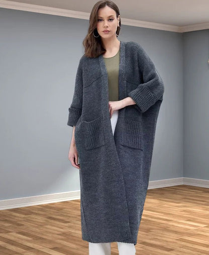 Women's Knit Coat – Oversized Fit – V-Neck – Long Sleeves with Pockets