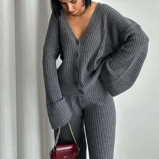 Women's Loungewear Set – Ribbed Knit – Oversized Fit – Button Closure – Wide Sleeves