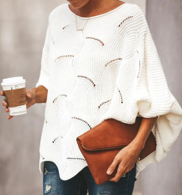 Women's Knit Sweater – Relaxed Fit – Batwing Sleeves – Wavy Hem – Open Knit