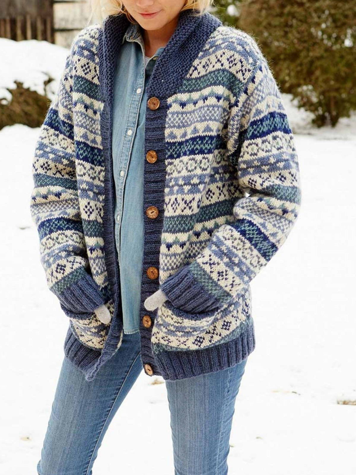 Women's Cardigan – Wool Knit – Relaxed Fit – Shawl Collar – Fair Isle Pattern – Button Closure