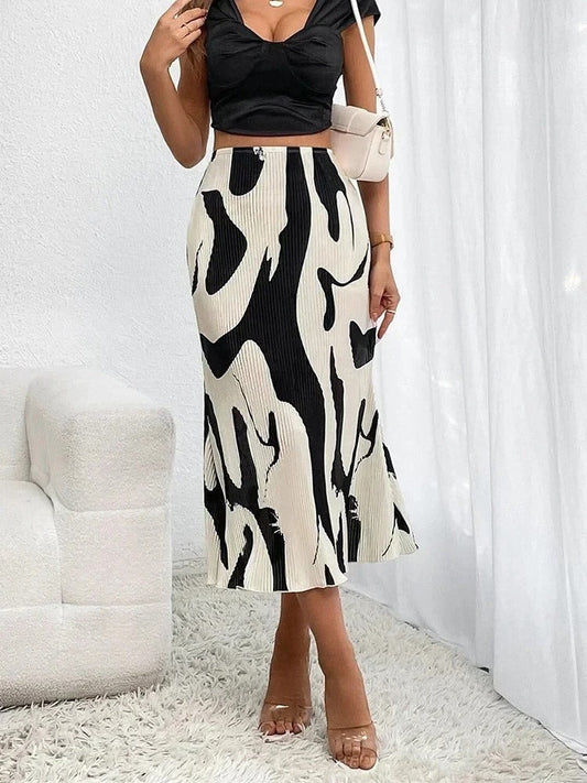 Women's Midi Skirt - High Waist - A-line - Light and Flowy - Patterned Design
