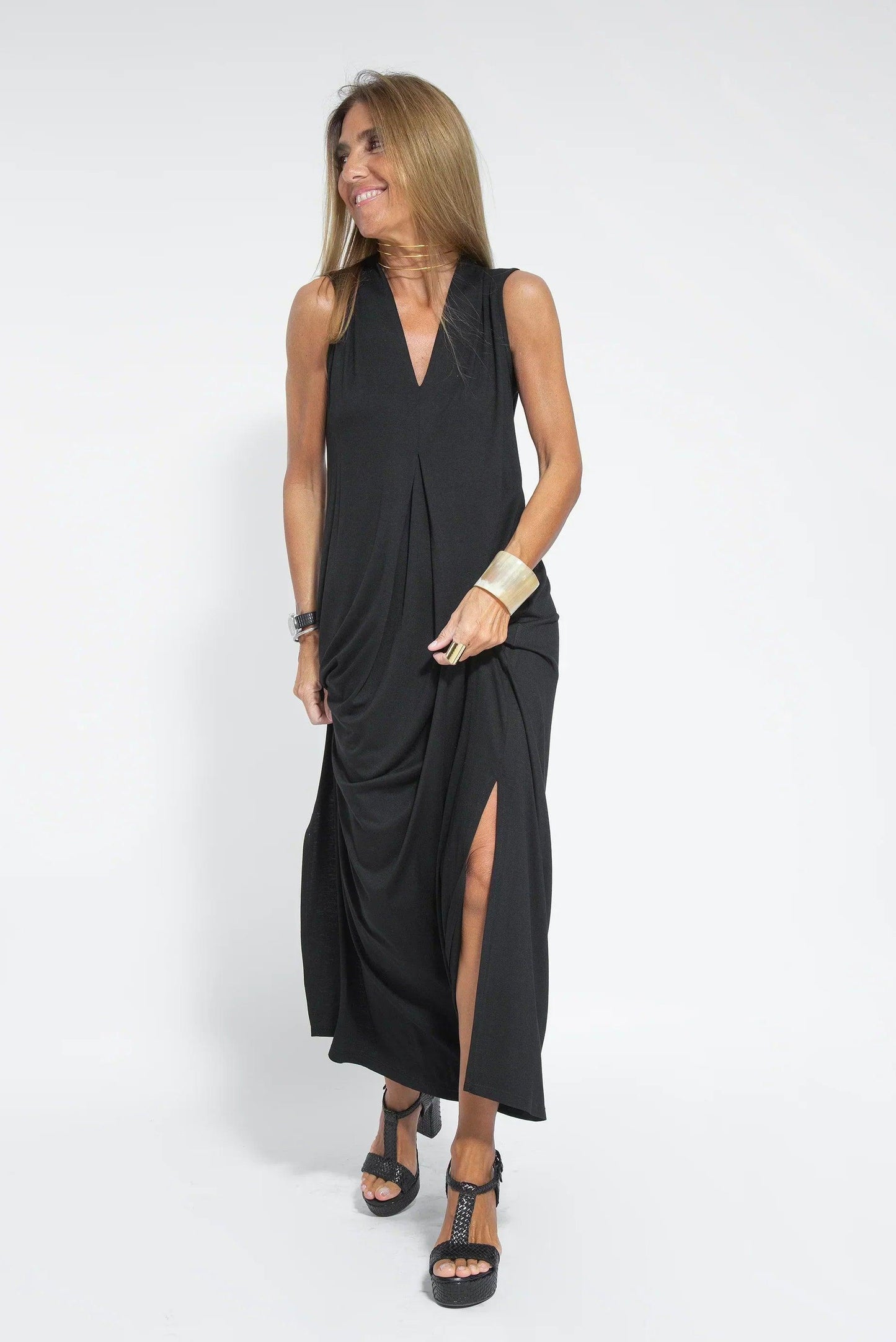 Women's Maxi Dress - Sleeveless V-neck - Light and Flowy Fit - Elegant Long Style