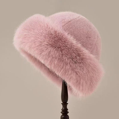 Isla Close-Fitting Fur Hat | Fuzzy Texture Rolled Edge Hat