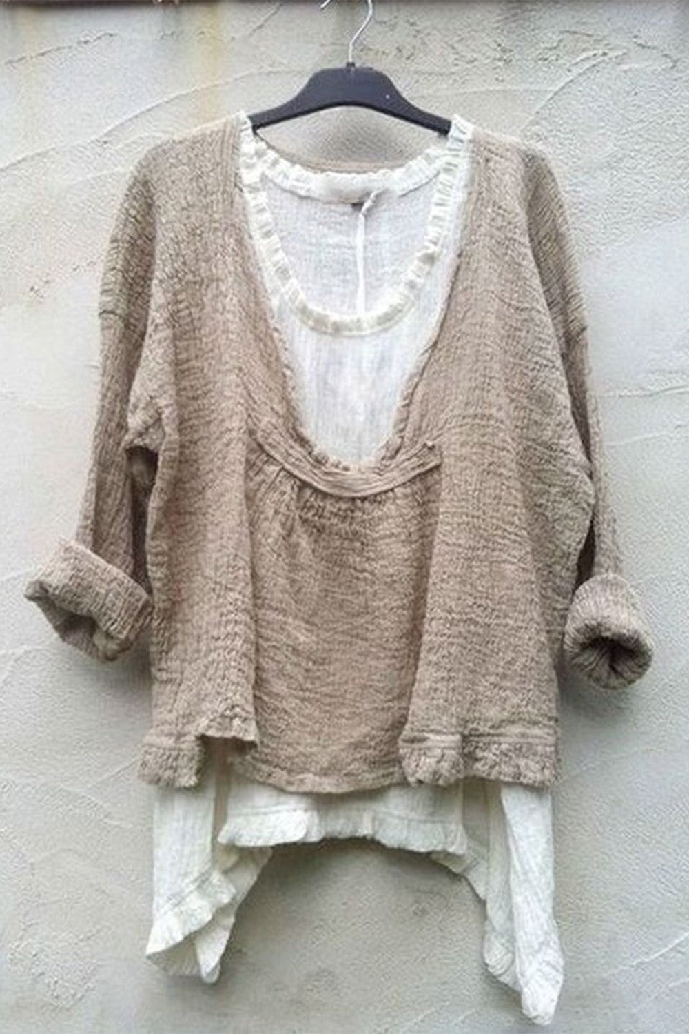 Women's Blouse – Oversized Fit – Layered Design – Natural Fibers – Long-Sleeved