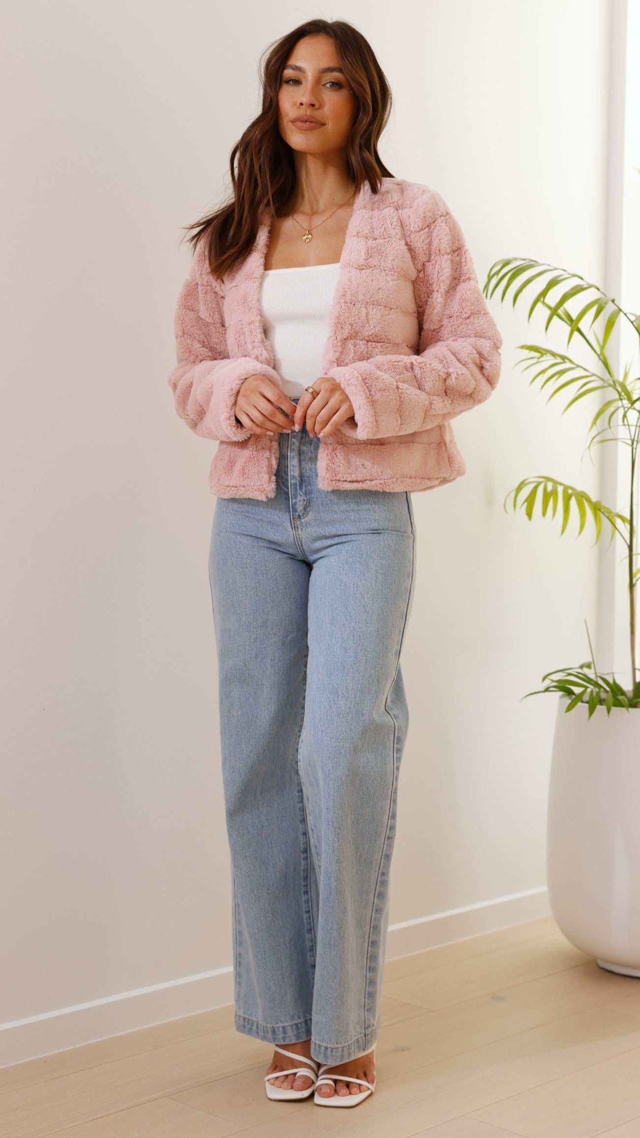 Dame Kort Jakke – Struktur Pasform – Quiltet Design – Åben Front